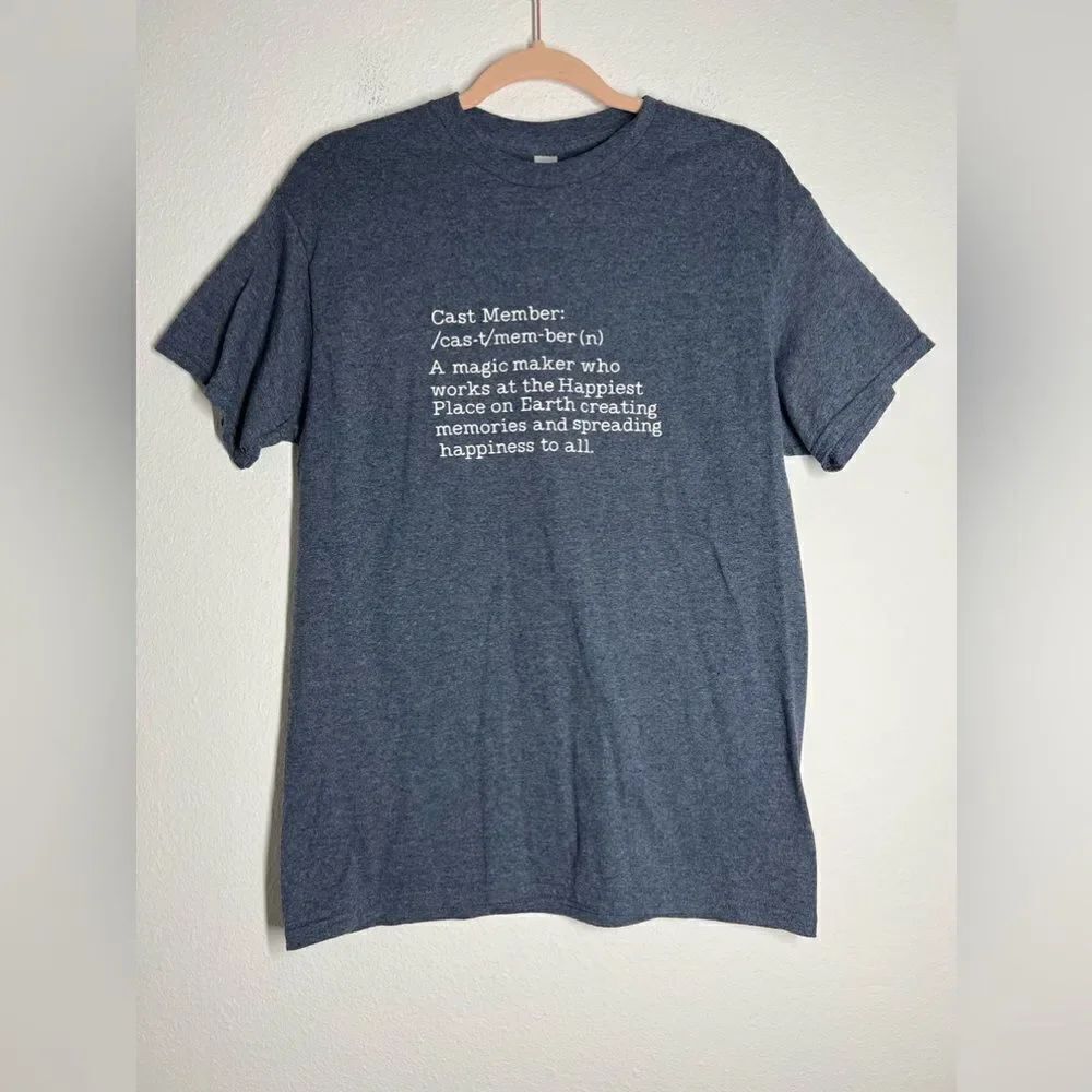 Cast Members Tee Gray Size M Gildan